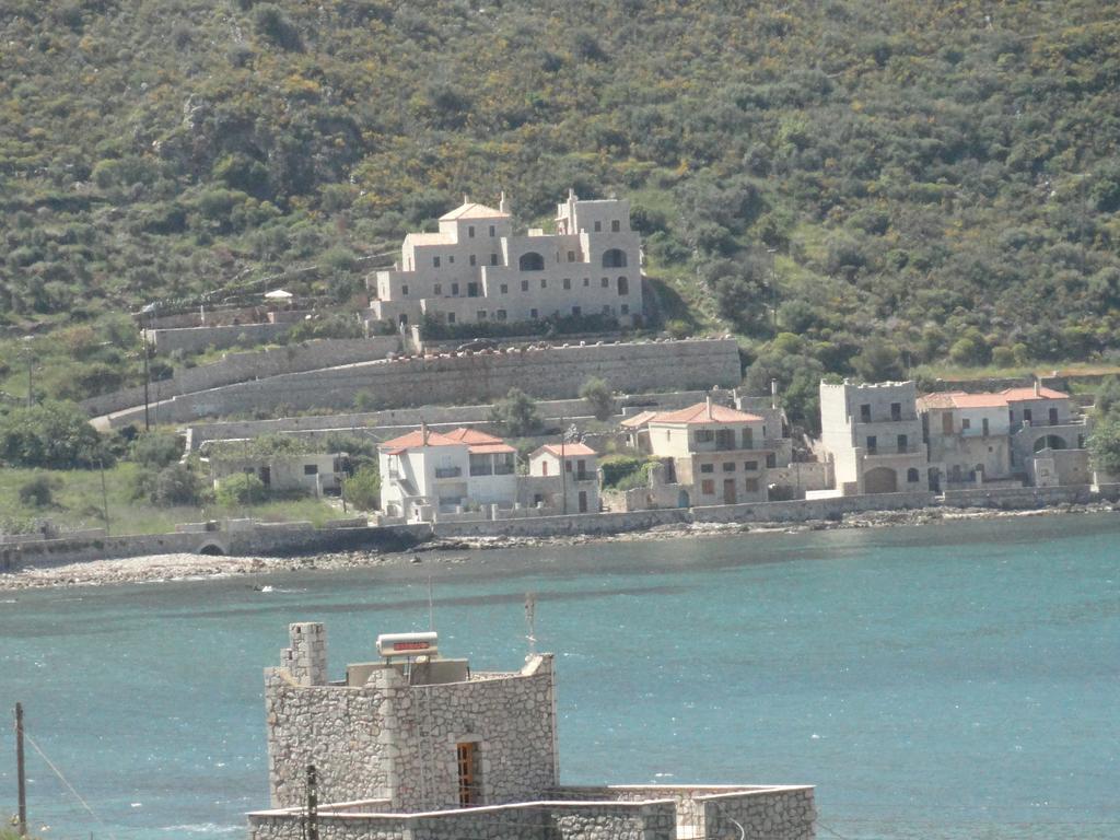 Foivos 2 Hotel Gythio Camera foto