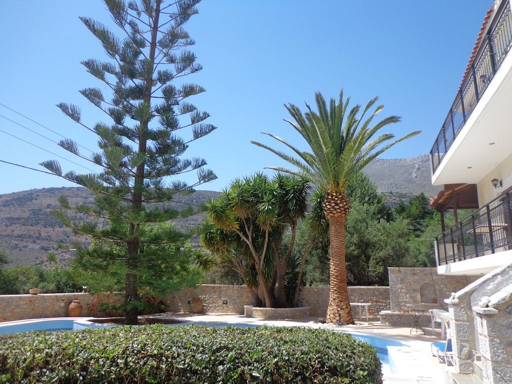 Foivos 2 Hotel Gythio Esterno foto