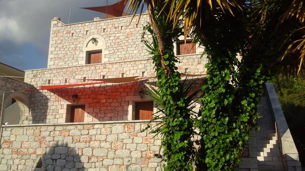Foivos 2 Hotel Gythio Esterno foto